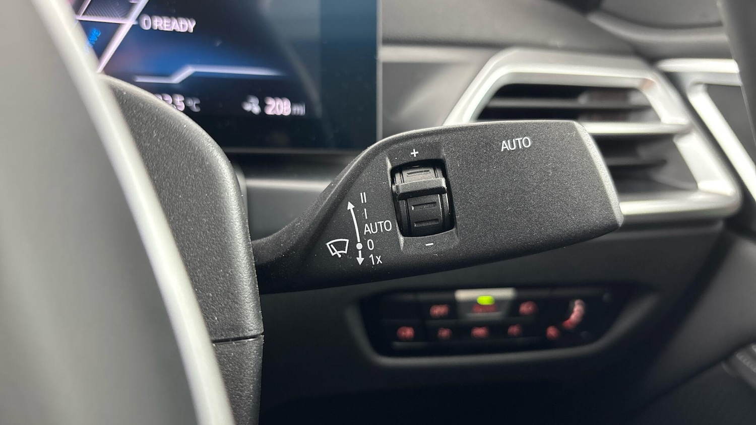 Used BMW i4 2025 for sale - 76760409: Photo 36