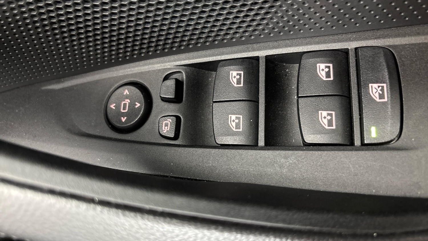 Used BMW i4 2025 for sale - 76760409: Photo 37