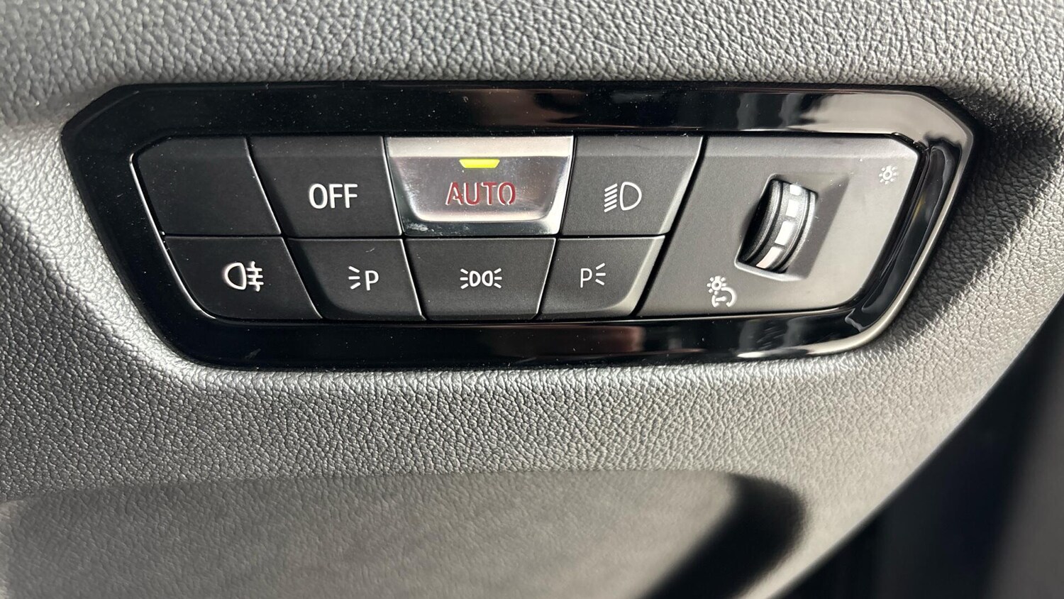 Used BMW i4 2025 for sale - 76760409: Photo 38