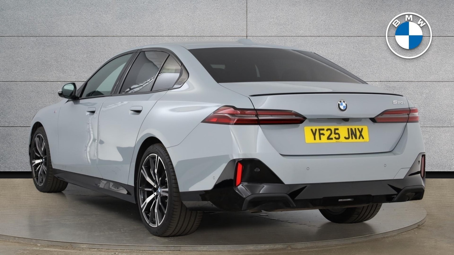 Used BMW 5 Series 2025 for sale - 76760076: Photo 2