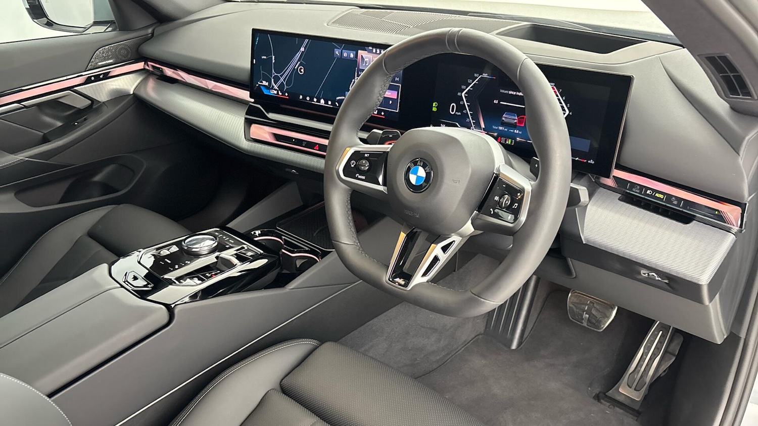 Used BMW 5 Series 2025 for sale - 76760076: Photo 6