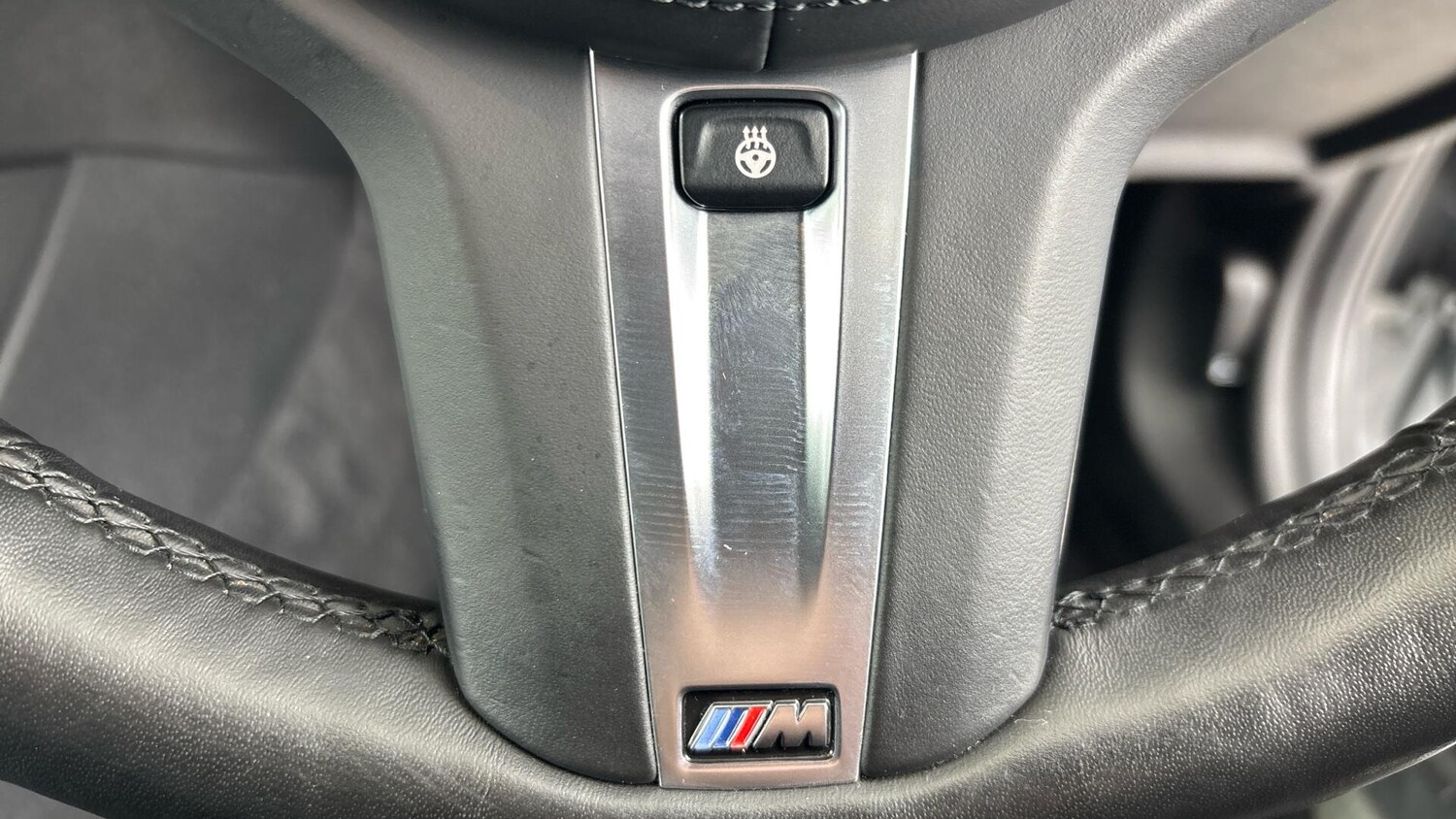 Used BMW 3 Series 2023 for sale - 77351593: Photo 35