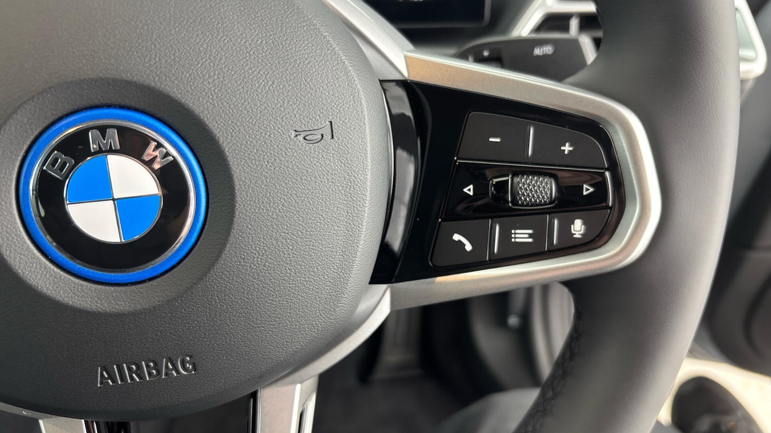 Used BMW i4 2025 for sale - 76760327: Photo 18