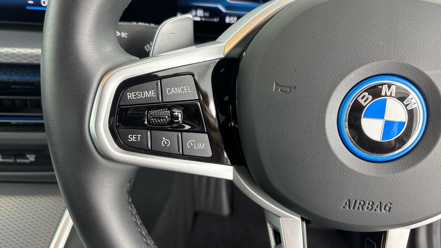 Used BMW 3 Series 2025 for sale - 76760401: Photo 17