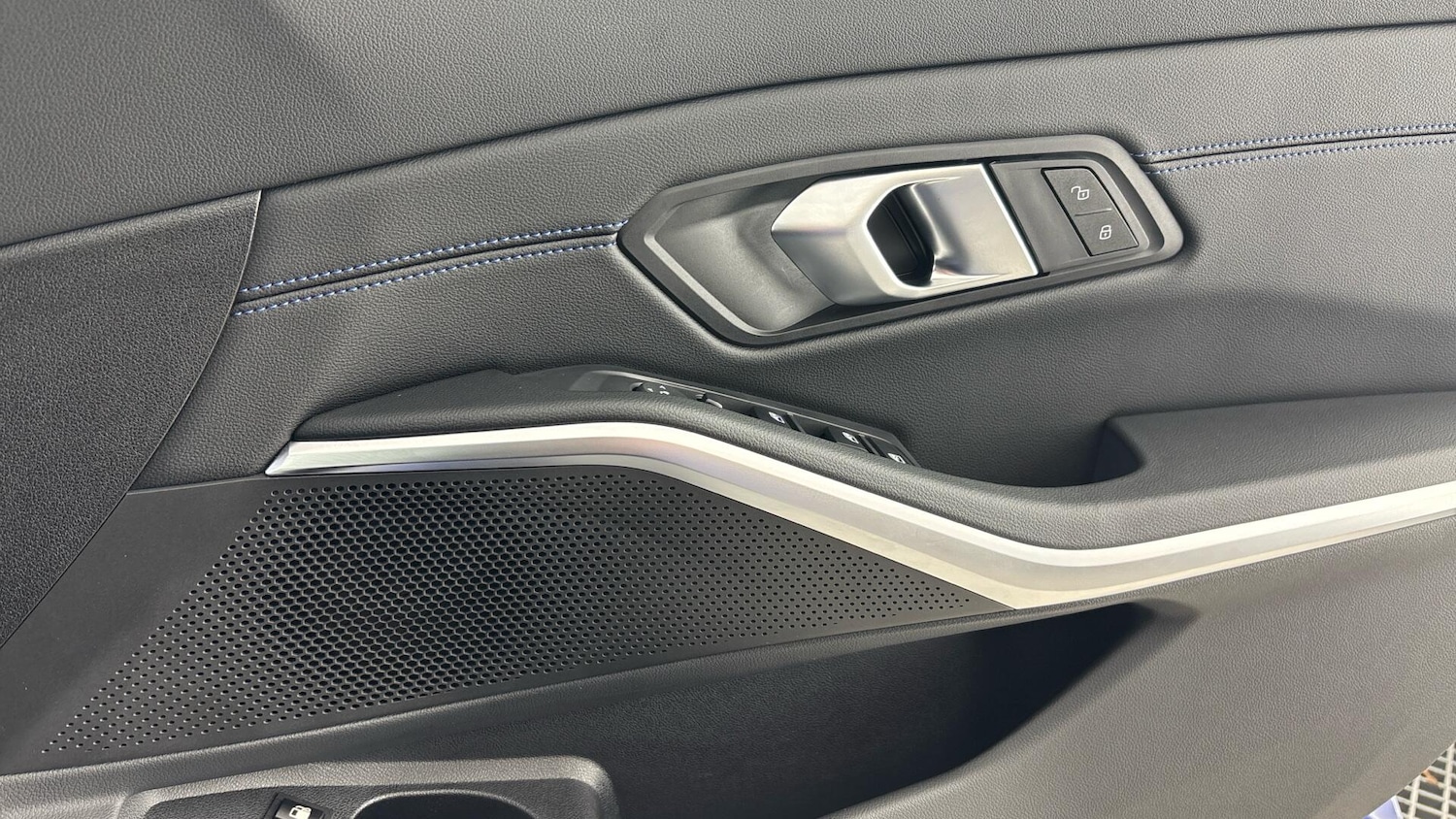 Used BMW 3 Series 2025 for sale - 76760401: Photo 20