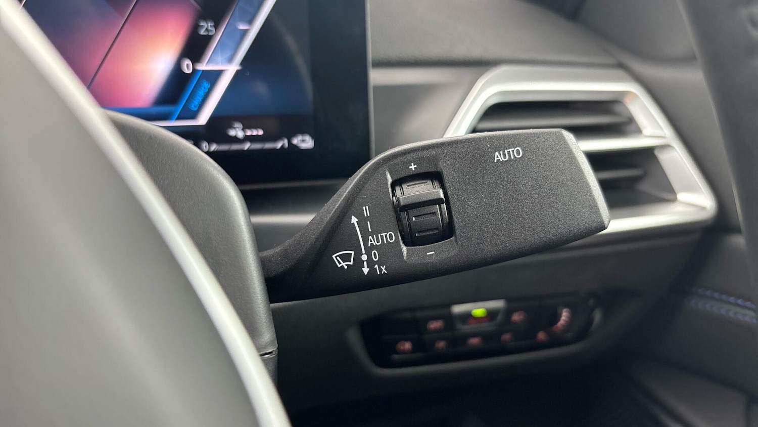 Used BMW 3 Series 2025 for sale - 76760401: Photo 35