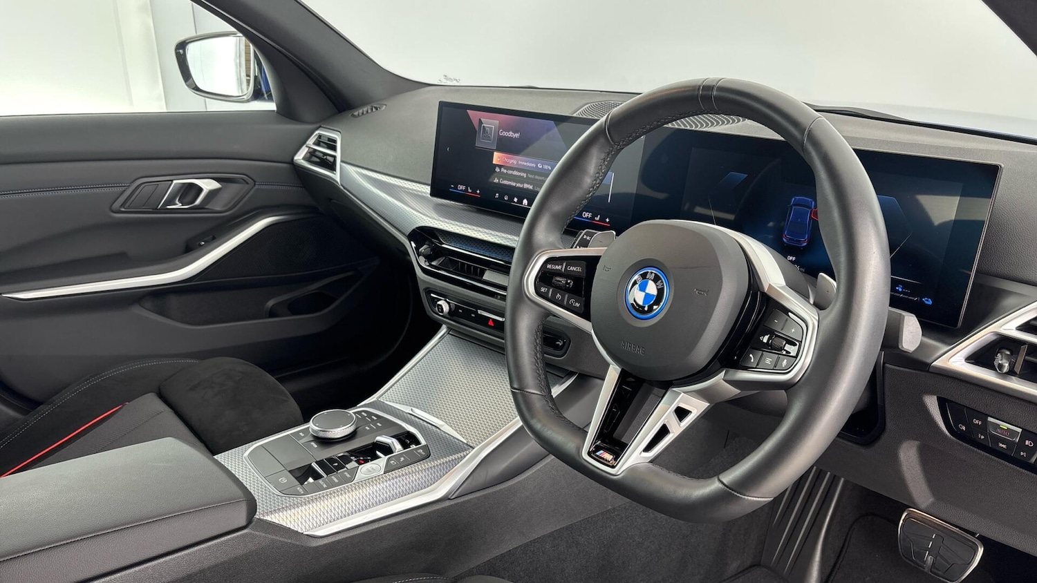 Used BMW 3 Series 2025 for sale - 76760401: Photo 6