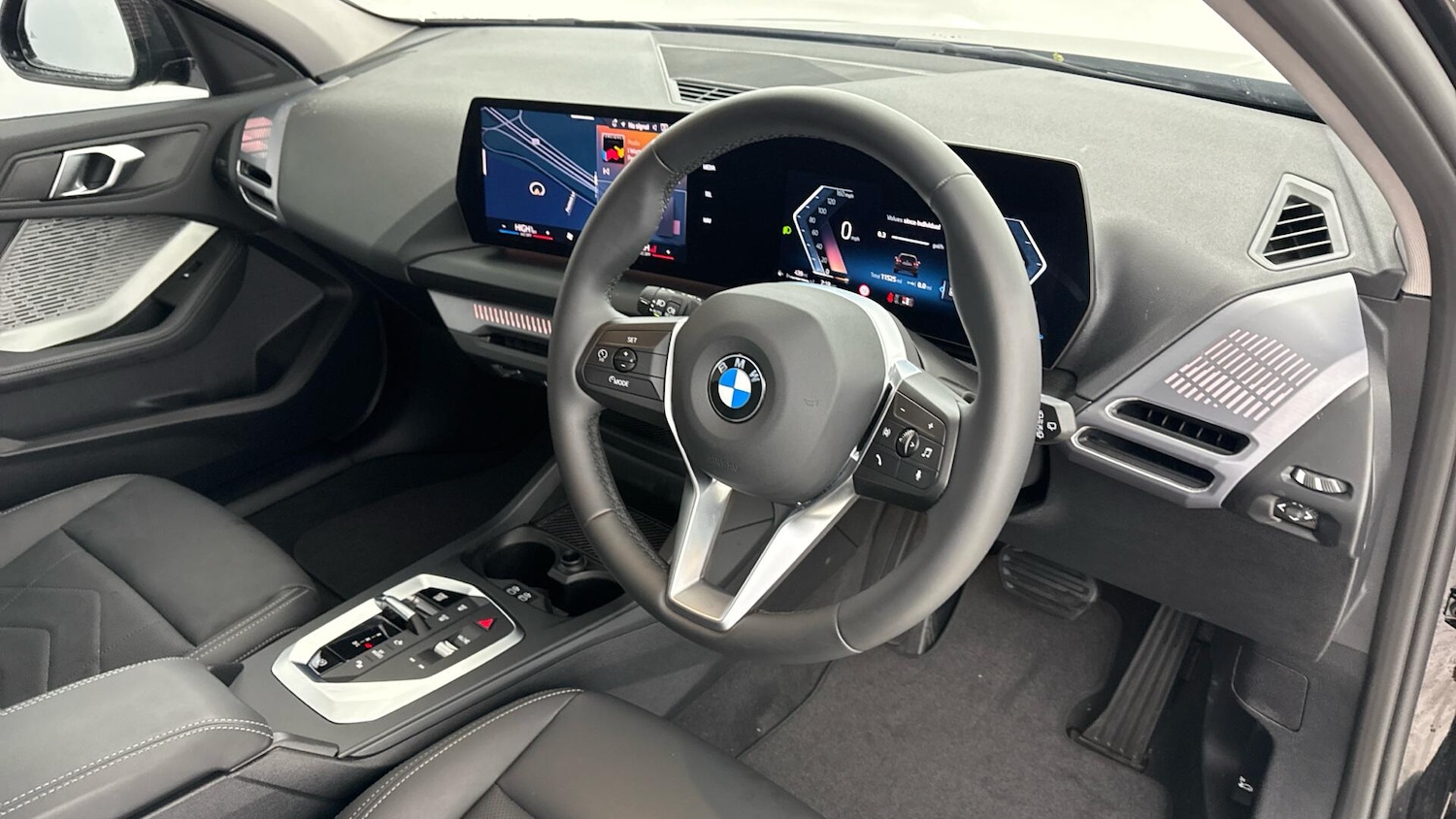 Used BMW 1 Series 2025 for sale - 77598103: Photo 6