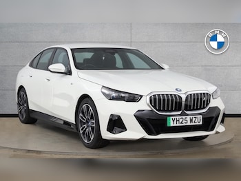 Used BMW i5 2025 for sale - 77351550: Photo