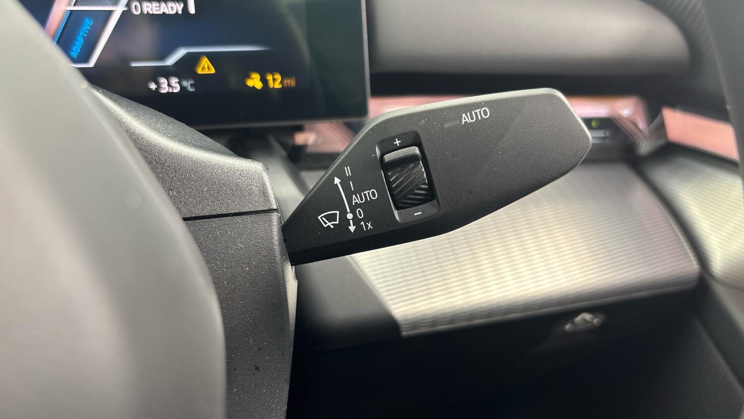 Used BMW i5 2025 for sale - 77351550: Photo 39