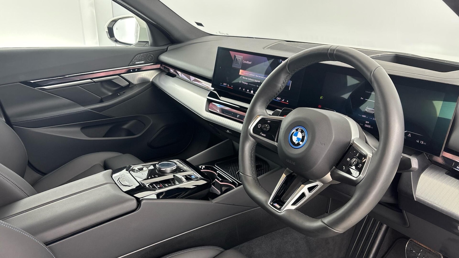 Used BMW i5 2025 for sale - 77351550: Photo 6