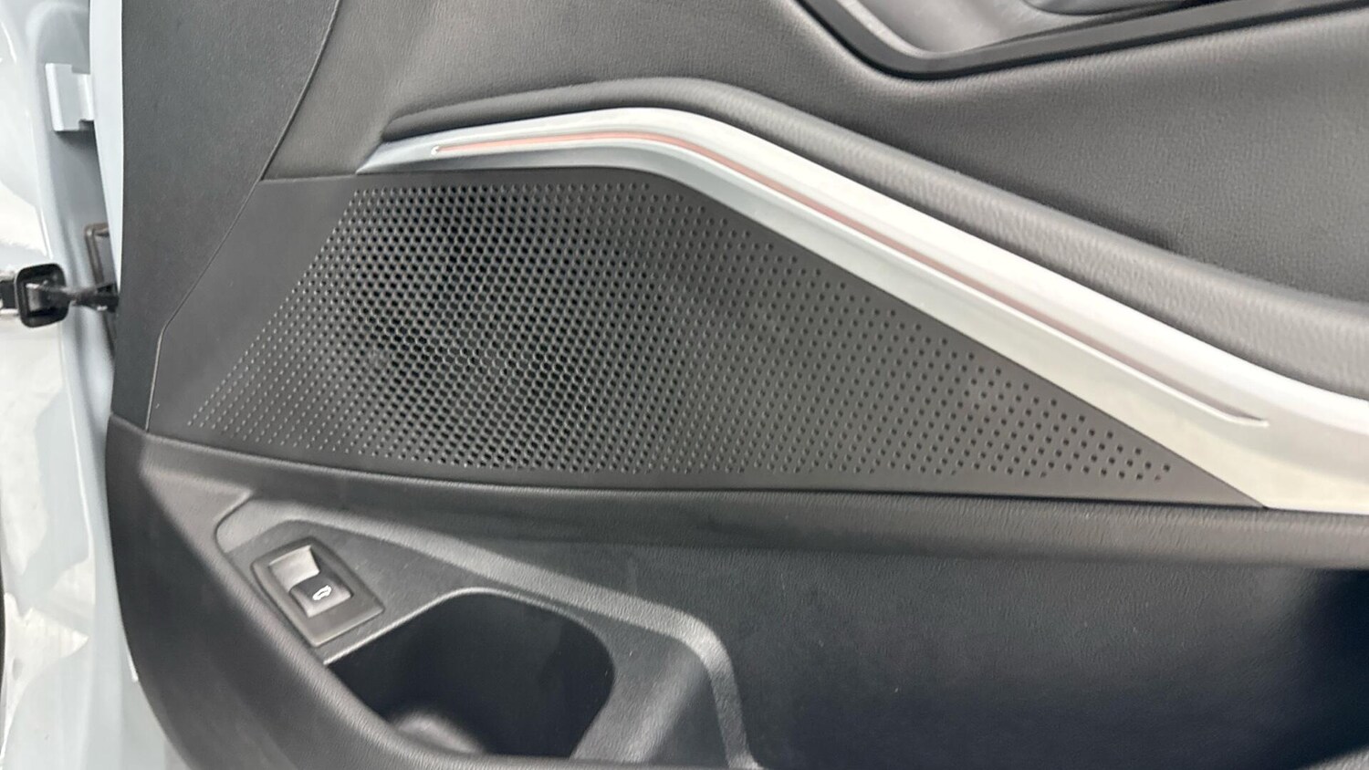 Used BMW 3 Series 2025 for sale - 77550154: Photo 20