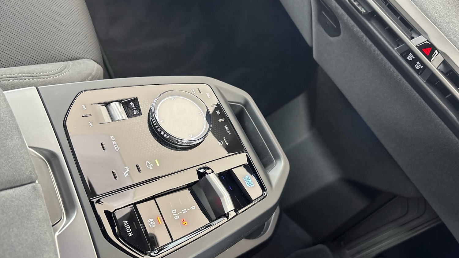 Used BMW iX 2025 for sale - 78007476: Photo 10