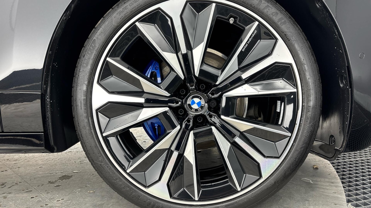 Used BMW iX 2025 for sale - 78007476: Photo 14