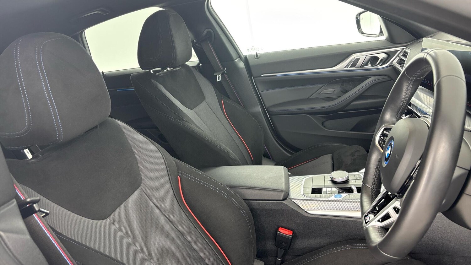 Used BMW i4 2025 for sale - 77537513: Photo 11