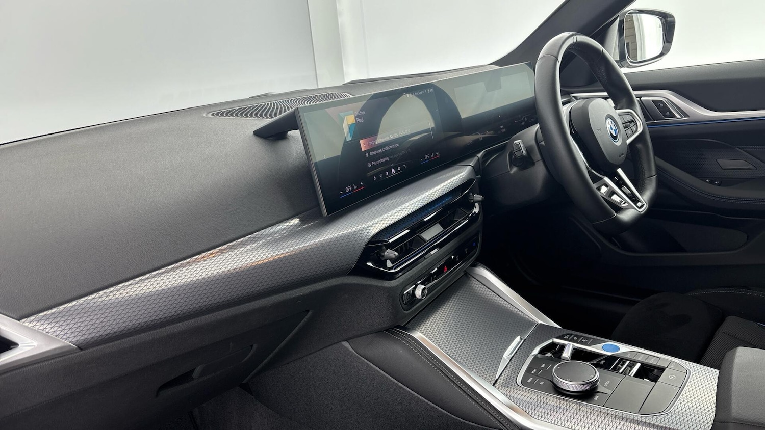 Used BMW i4 2025 for sale - 77537513: Photo 7