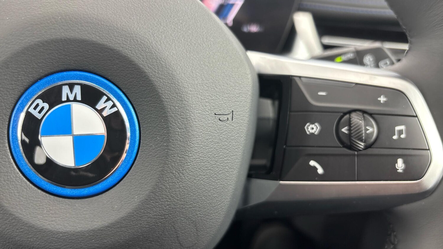 Used BMW iX1 2025 for sale - 76913628: Photo 18