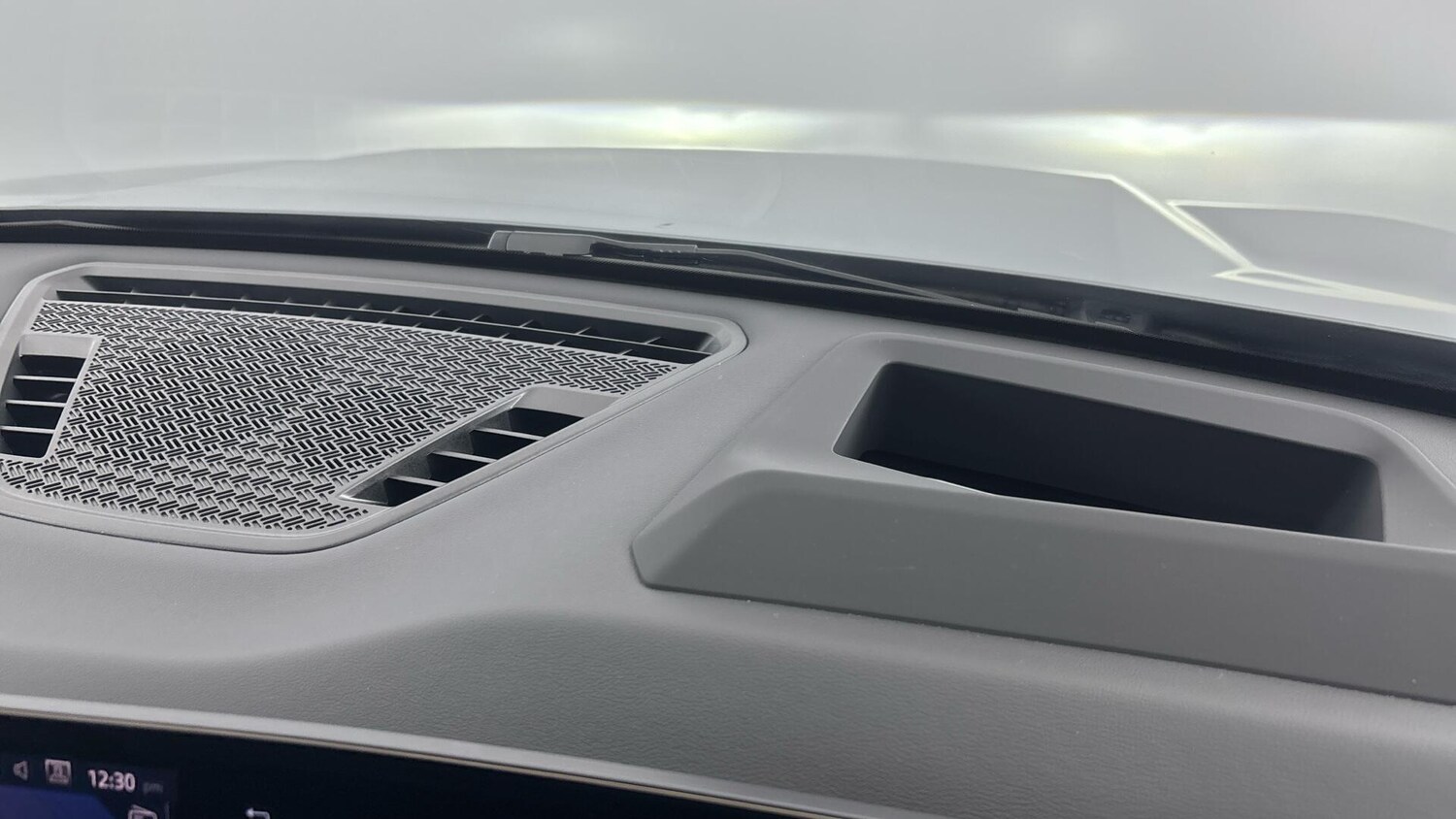 Used BMW iX1 2025 for sale - 76913628: Photo 32