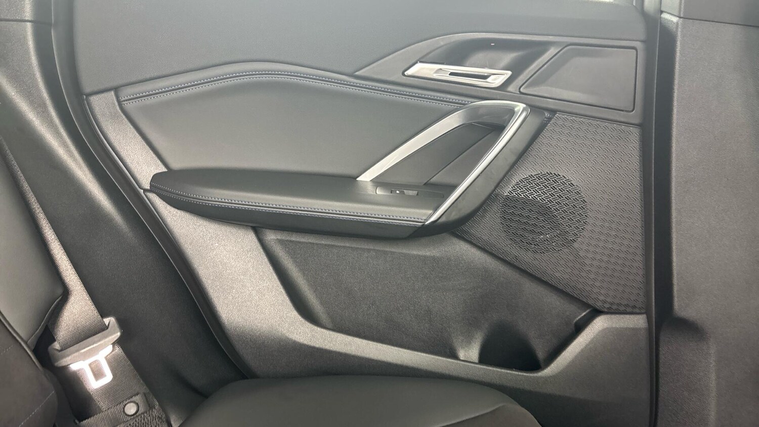 Used BMW iX1 2025 for sale - 76913628: Photo 40