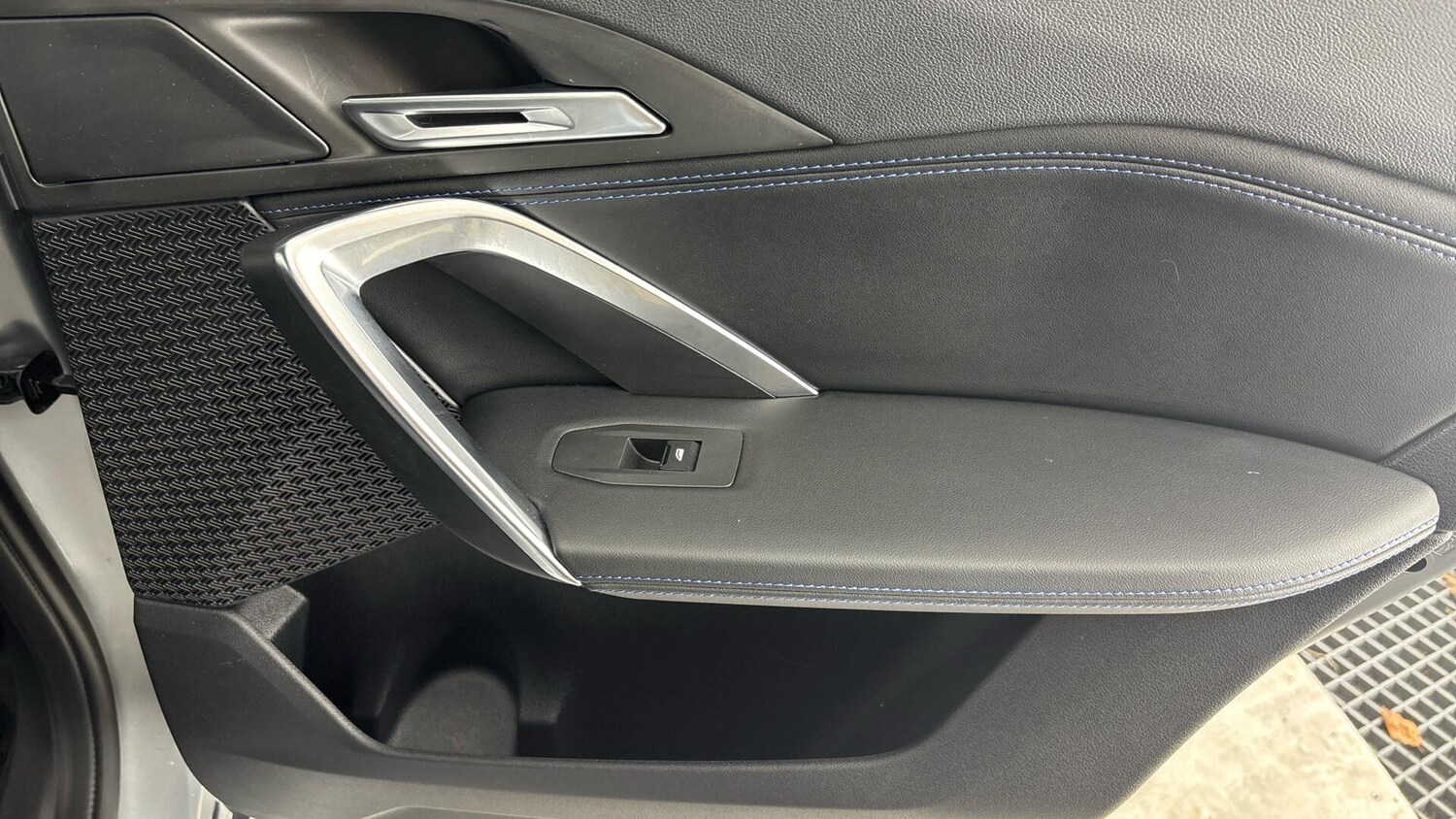 Used BMW iX1 2025 for sale - 76913628: Photo 43