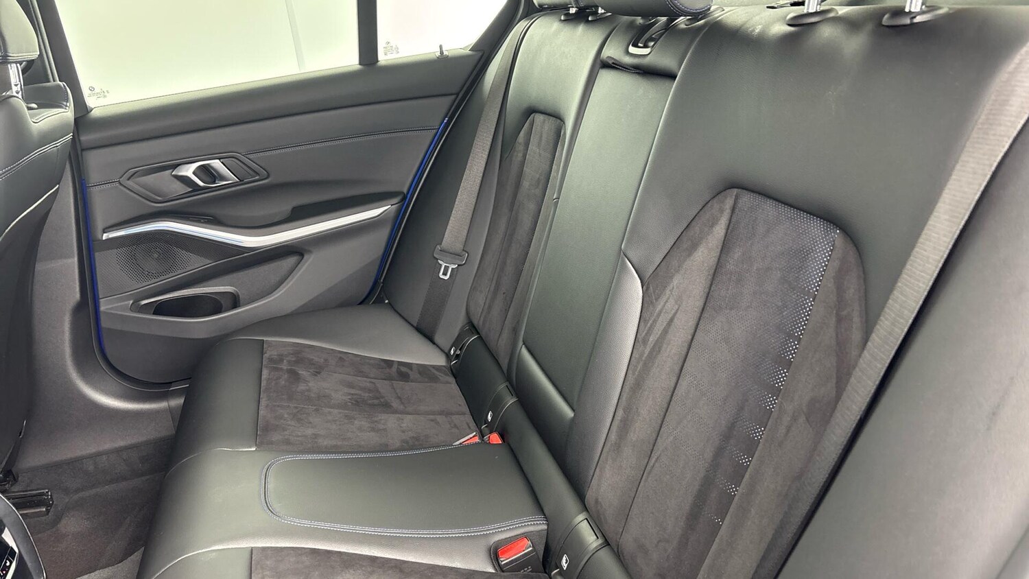 Used BMW 3 Series 2024 for sale - 76760045: Photo 12