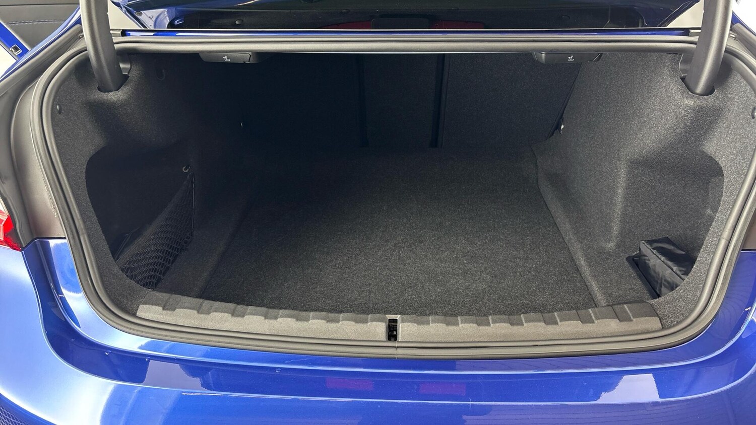 Used BMW 3 Series 2024 for sale - 76760045: Photo 13