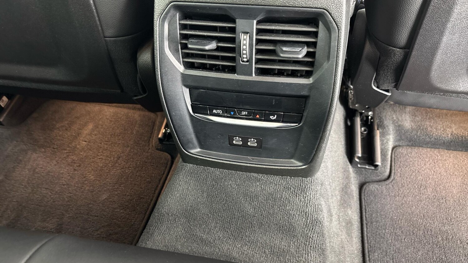 Used BMW 3 Series 2024 for sale - 76760045: Photo 34