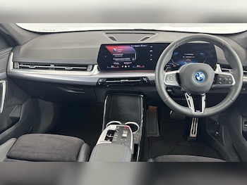 Used BMW iX1 2025 for sale - 77091188: Photo