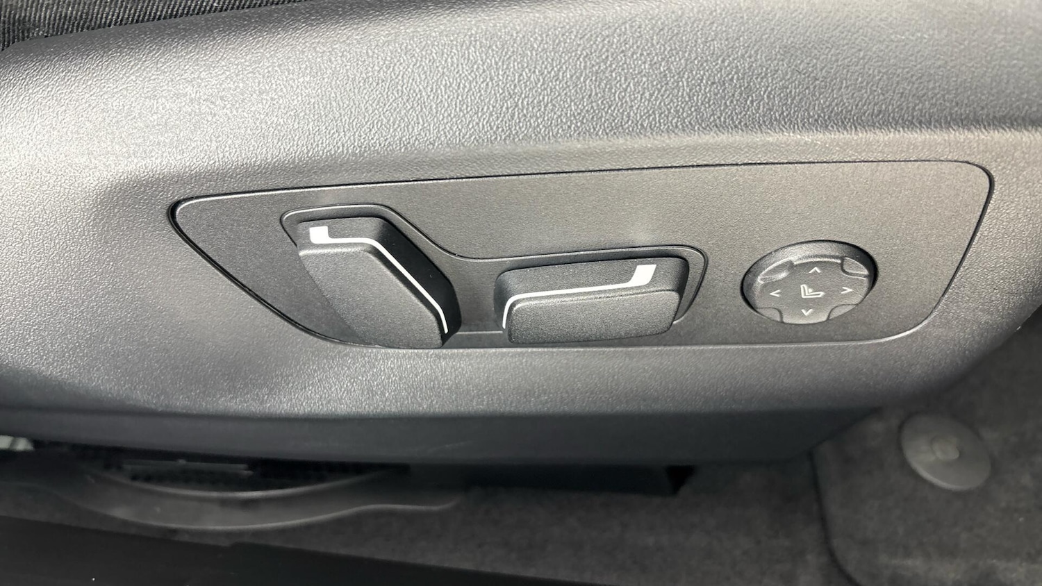 Used BMW 5 Series 2024 for sale - 77066615: Photo 35