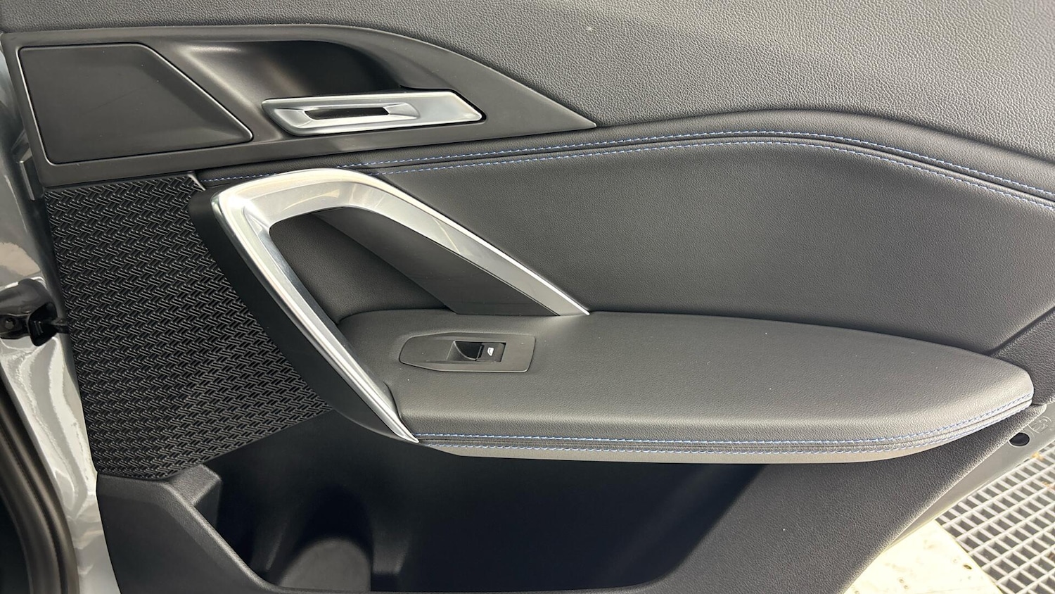 Used BMW iX2 2025 for sale - 76760451: Photo 32