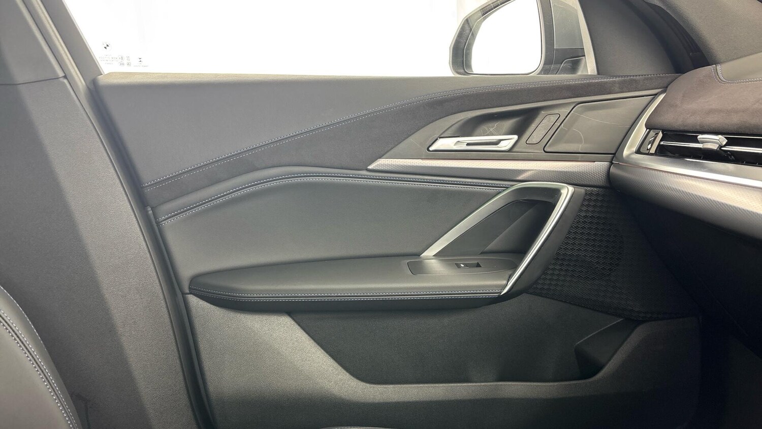 Used BMW iX2 2025 for sale - 76760451: Photo 35