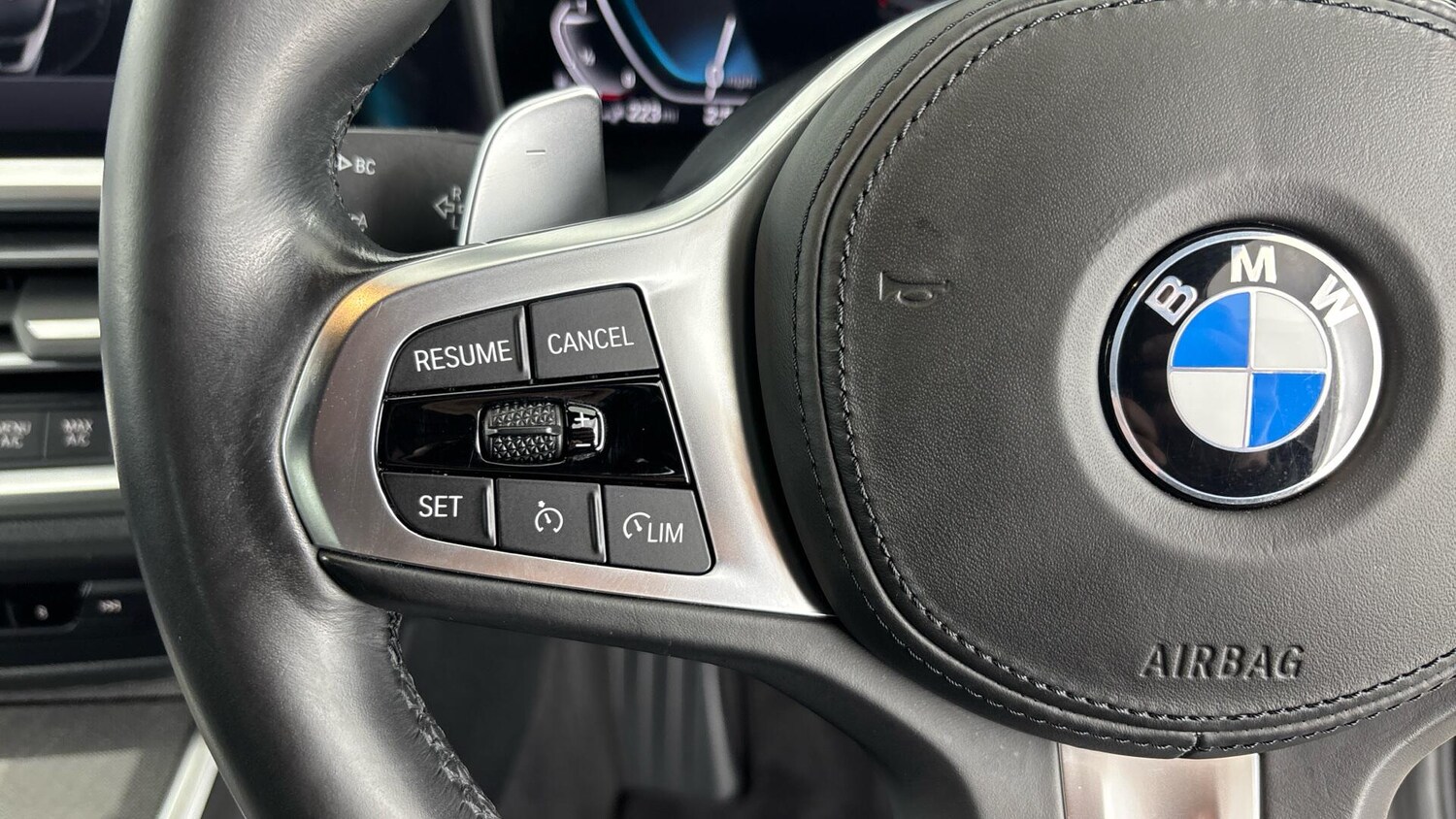 Used BMW 3 Series 2021 for sale - 76760340: Photo 17