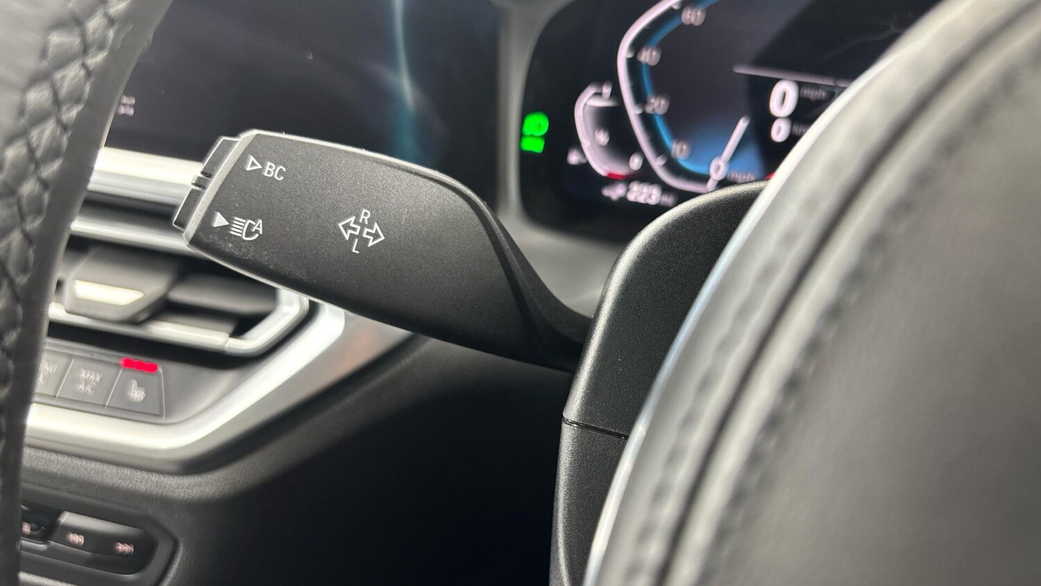 Used BMW 3 Series 2021 for sale - 76760340: Photo 32