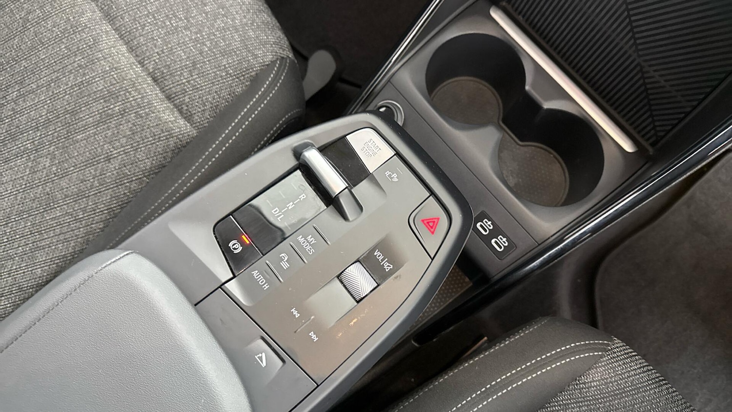 Used BMW 2 Series 2025 for sale - 77672019: Photo 10