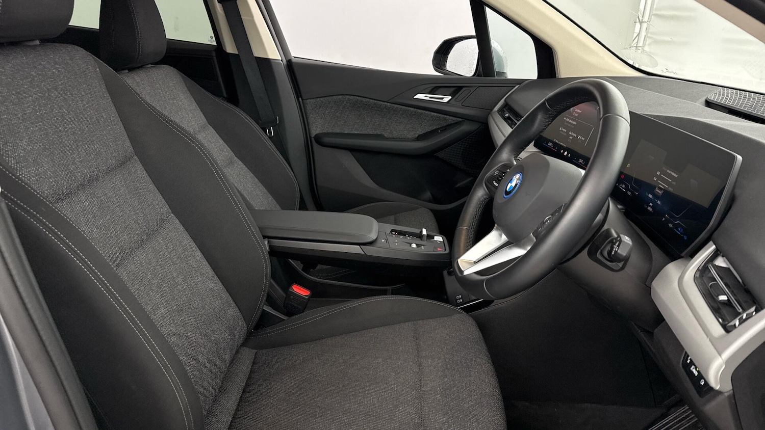 Used BMW 2 Series 2025 for sale - 77672019: Photo 11