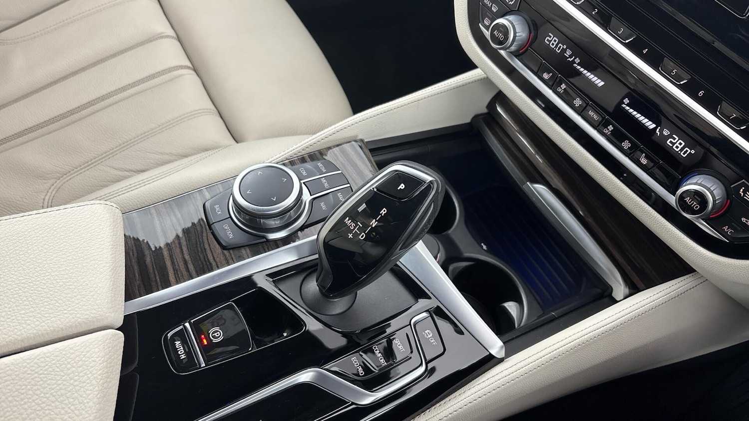 Used BMW 5 Series 2022 for sale - 76952897: Photo 10