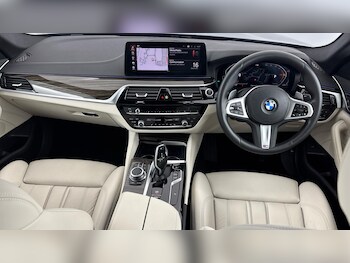 Used BMW 5 Series 2022 for sale - 76952897: Photo