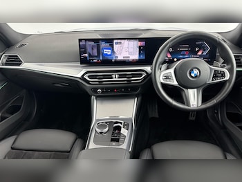 Used BMW 3 Series 2024 for sale - 77066378: Photo