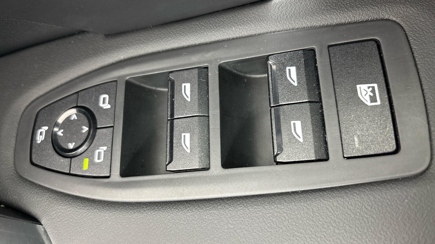 Used BMW iX1 2025 for sale - 77203935: Photo 37