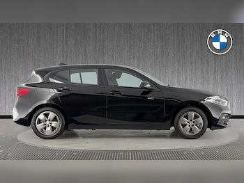 Used BMW 1 Series 2020 for sale - 77611403: Photo