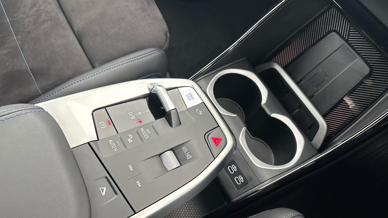 Used BMW iX1 2025 for sale - 76913018: Photo 10