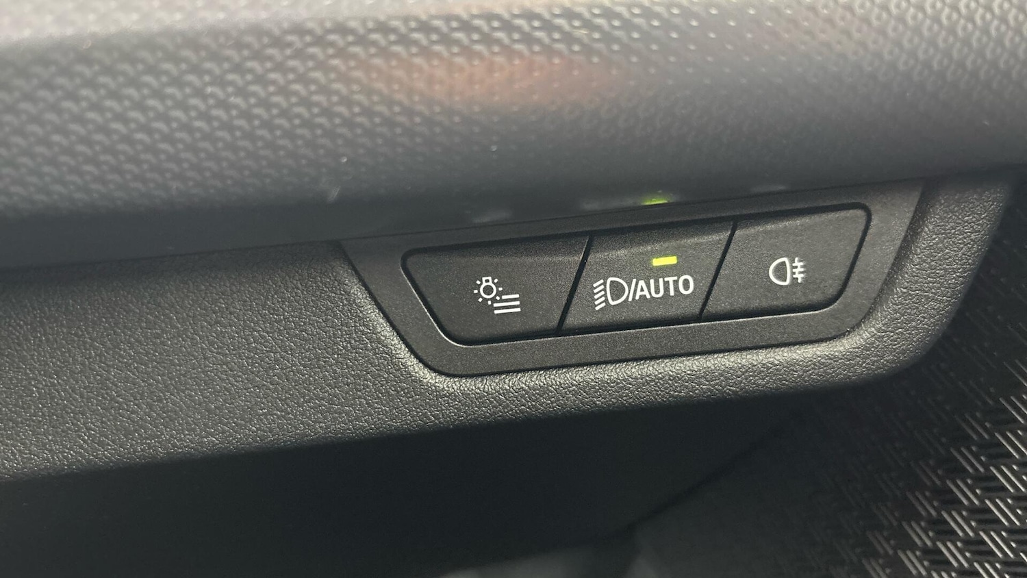 Used BMW iX1 2025 for sale - 76913018: Photo 37