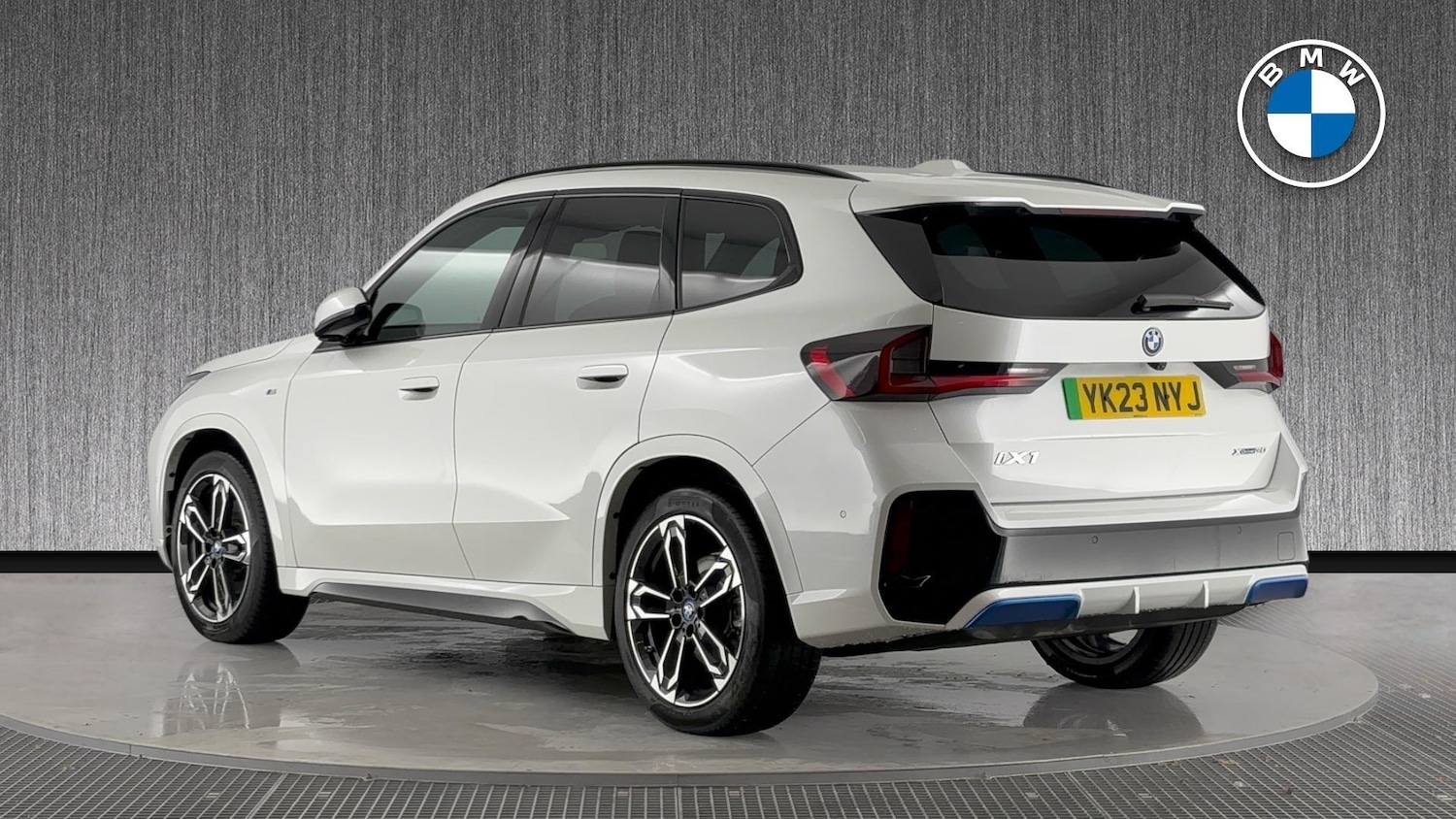 Used BMW iX1 2023 for sale - 77331944: Photo 2