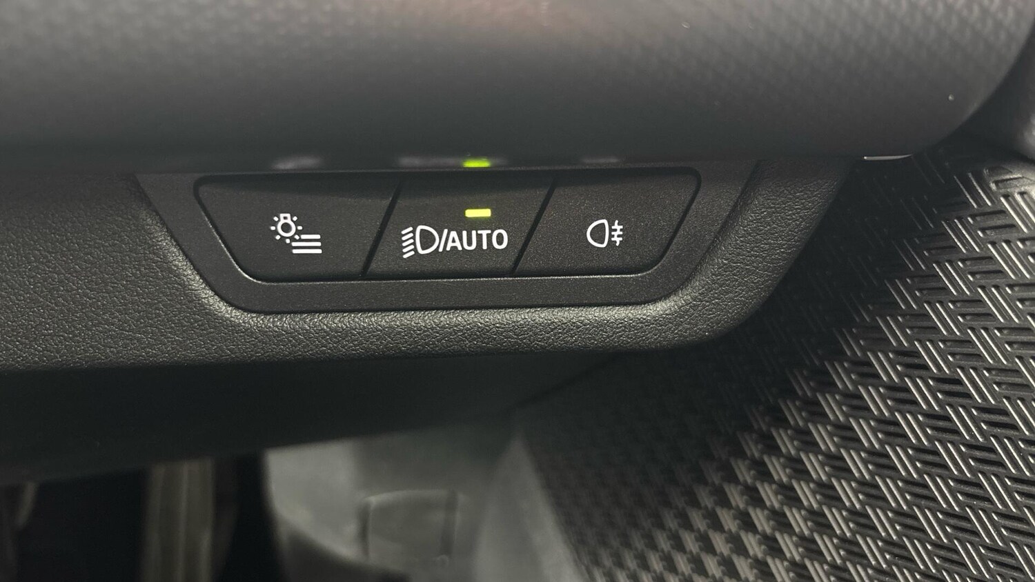 Used BMW iX1 2023 for sale - 77331944: Photo 42