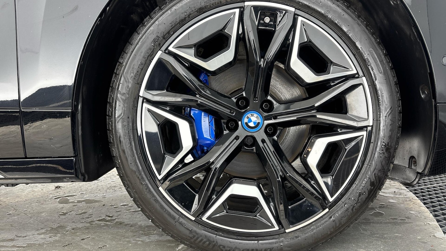 Used BMW iX 2022 for sale - 76760057: Photo 14