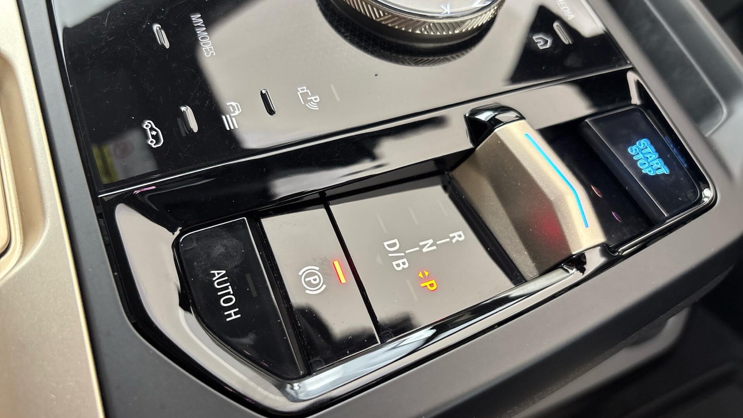 Used BMW iX 2022 for sale - 76760057: Photo 19