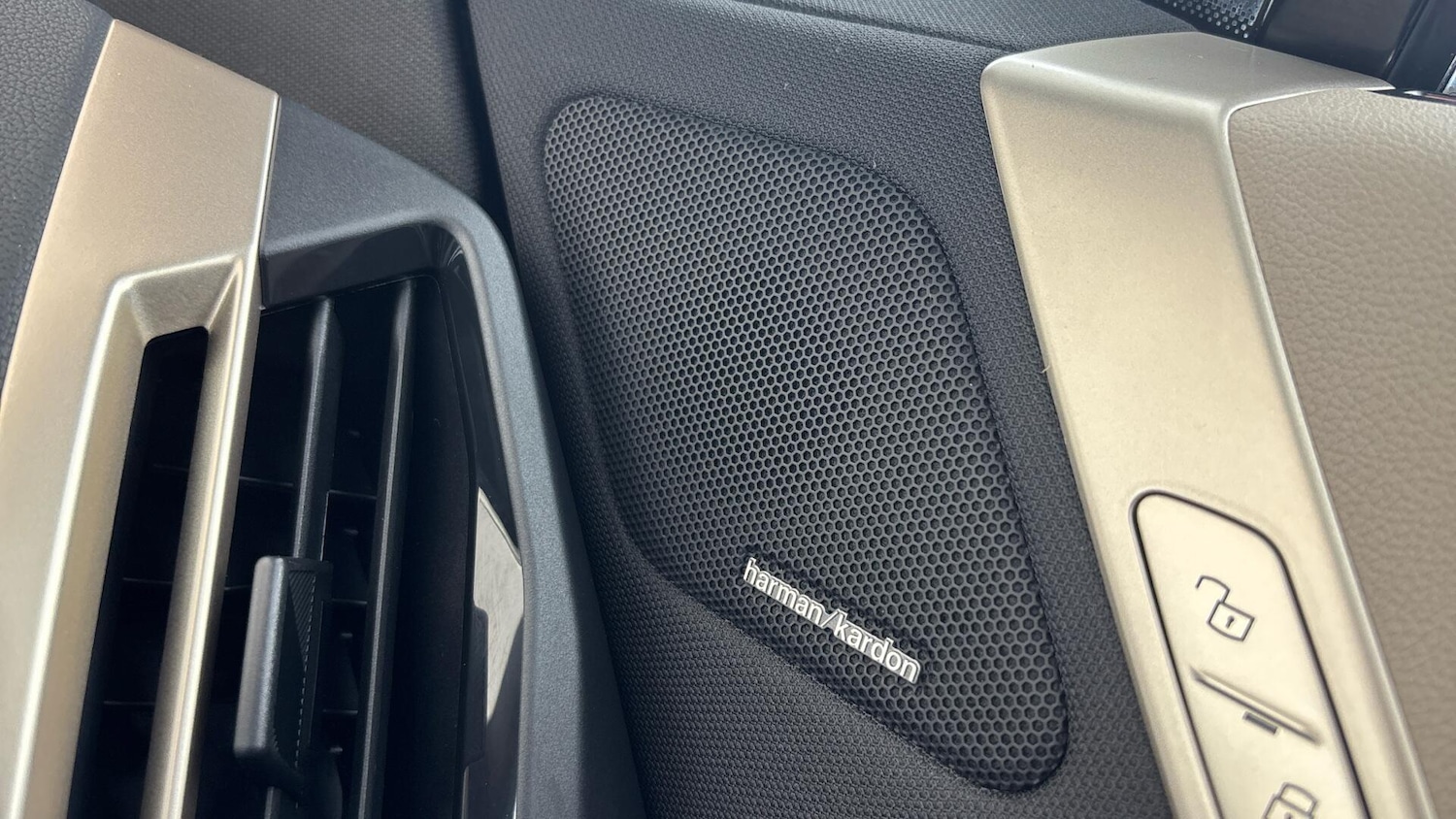 Used BMW iX 2022 for sale - 76760057: Photo 20