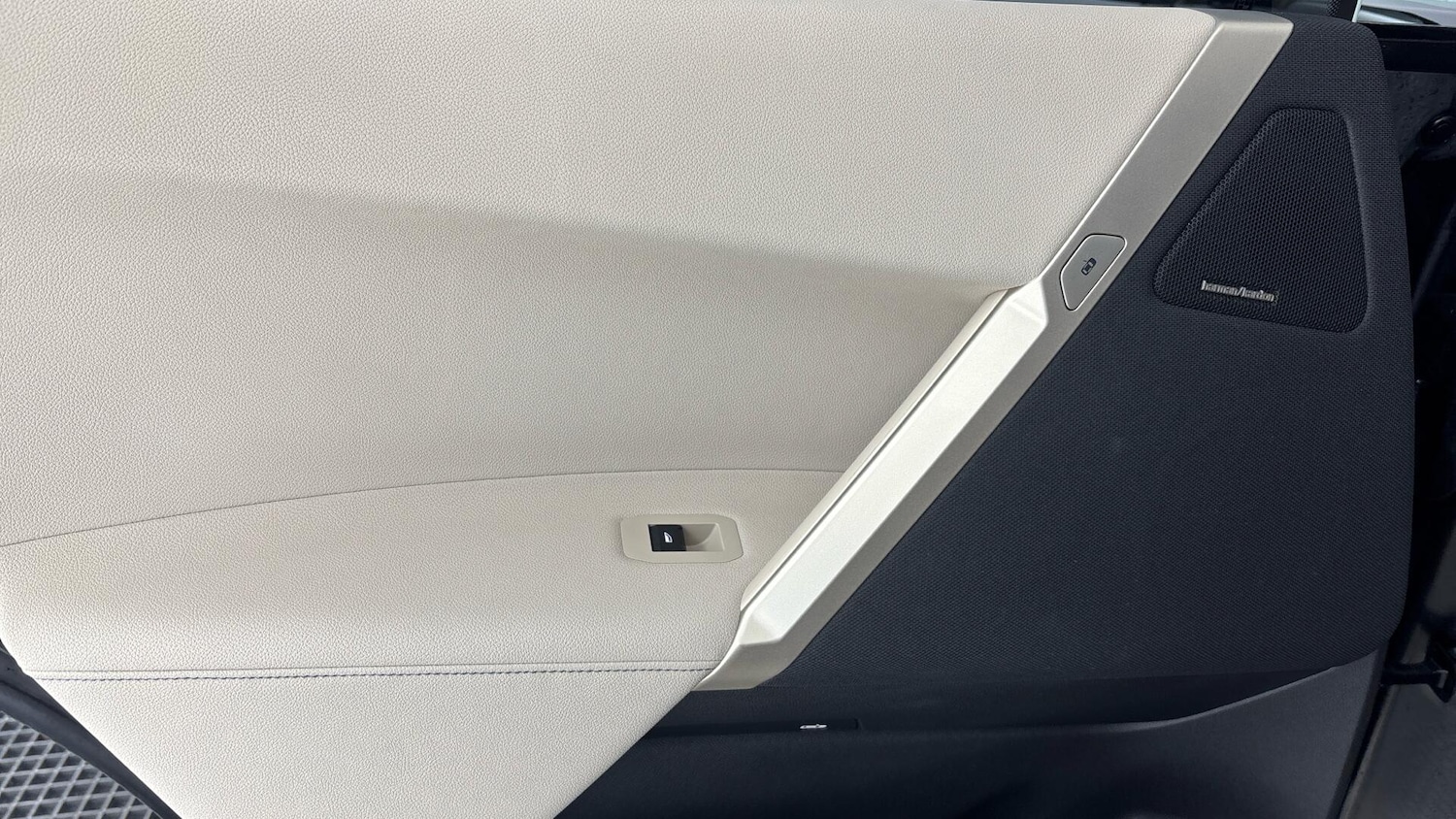 Used BMW iX 2022 for sale - 76760057: Photo 31