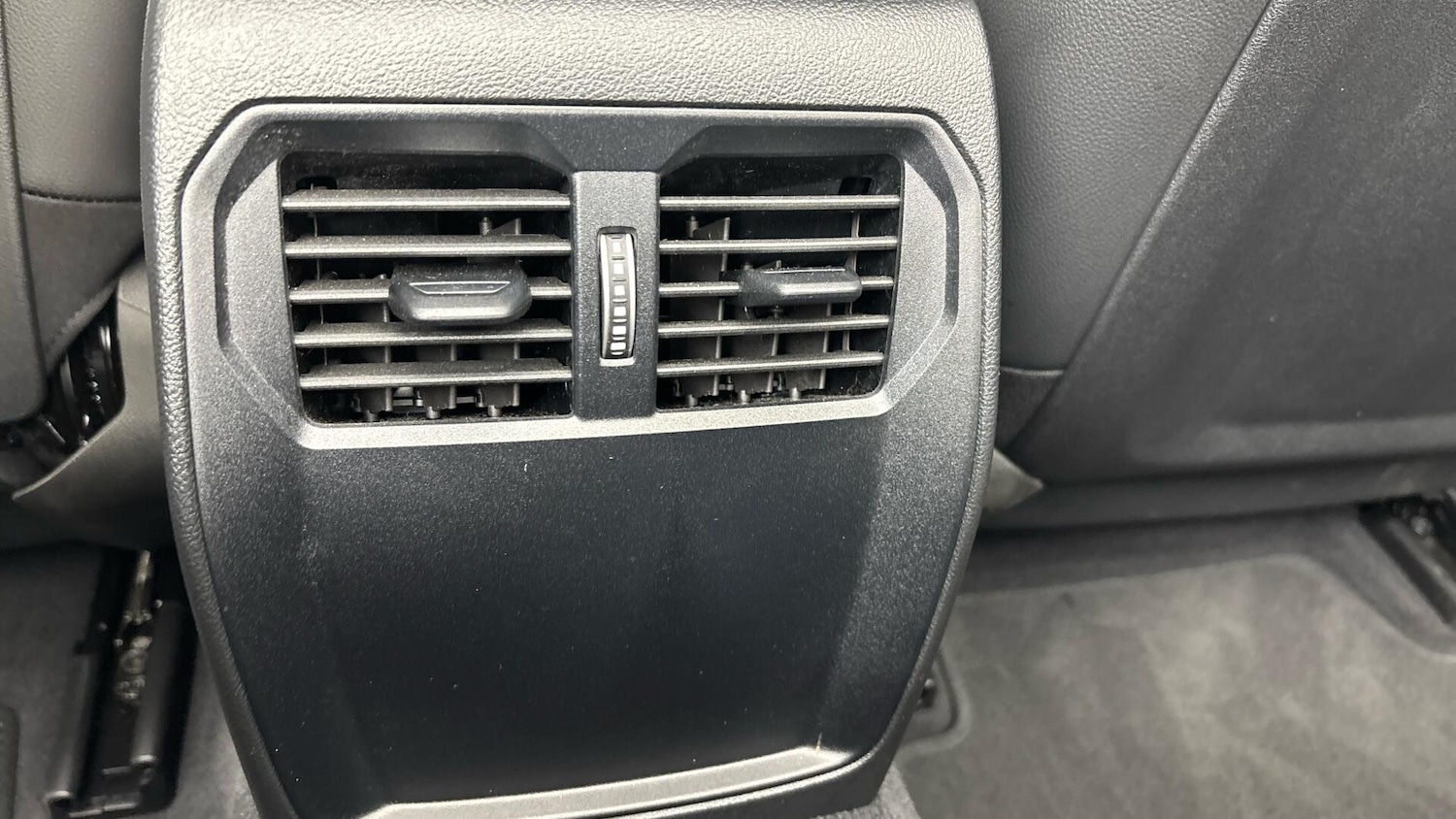 Used BMW 4 Series 2024 for sale - 76760157: Photo 30