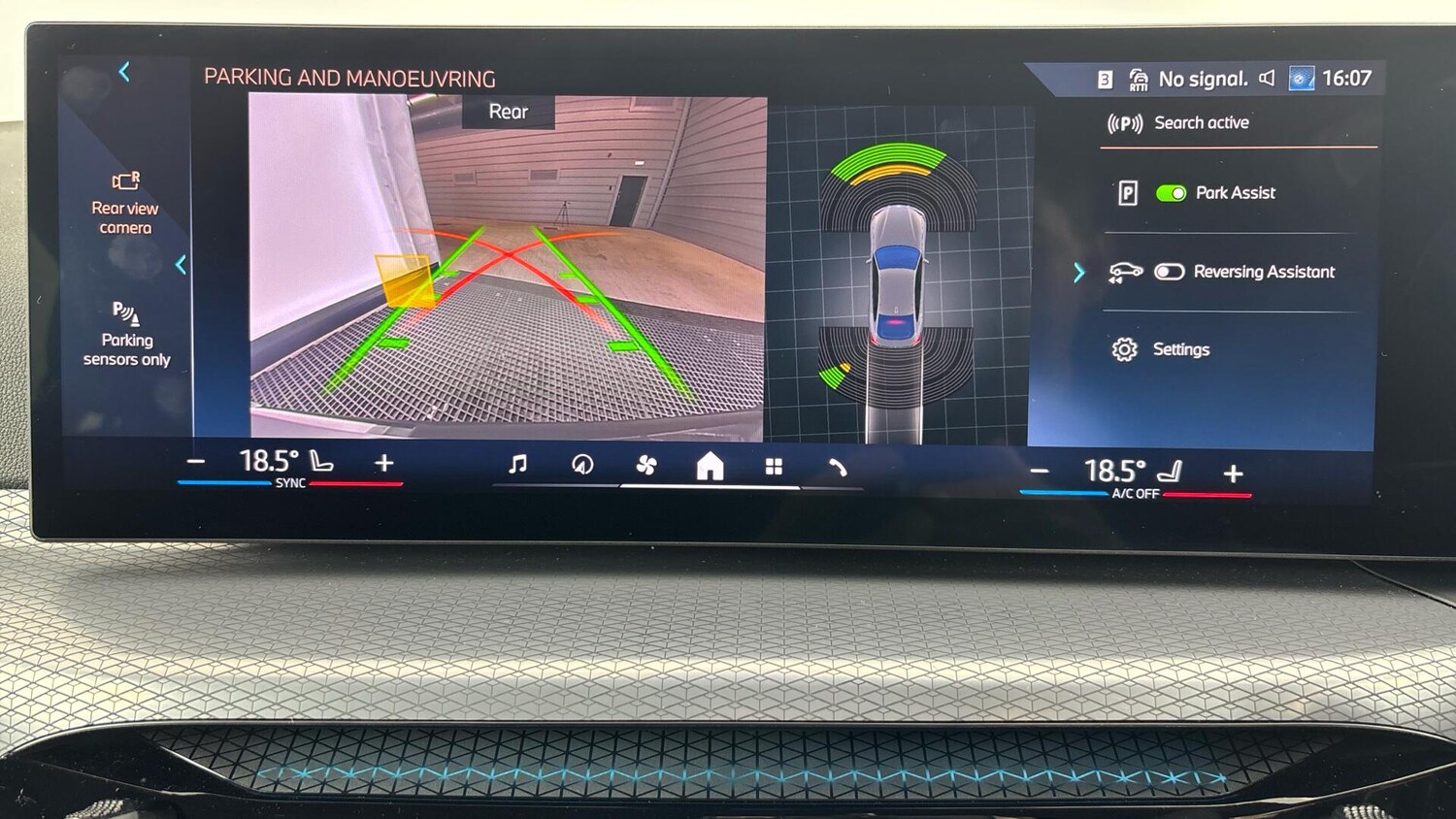 Used BMW i4 2025 for sale - 76760189: Photo 24